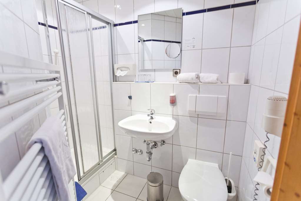 Akzent Hotel Krone Helmstadt Luaran gambar