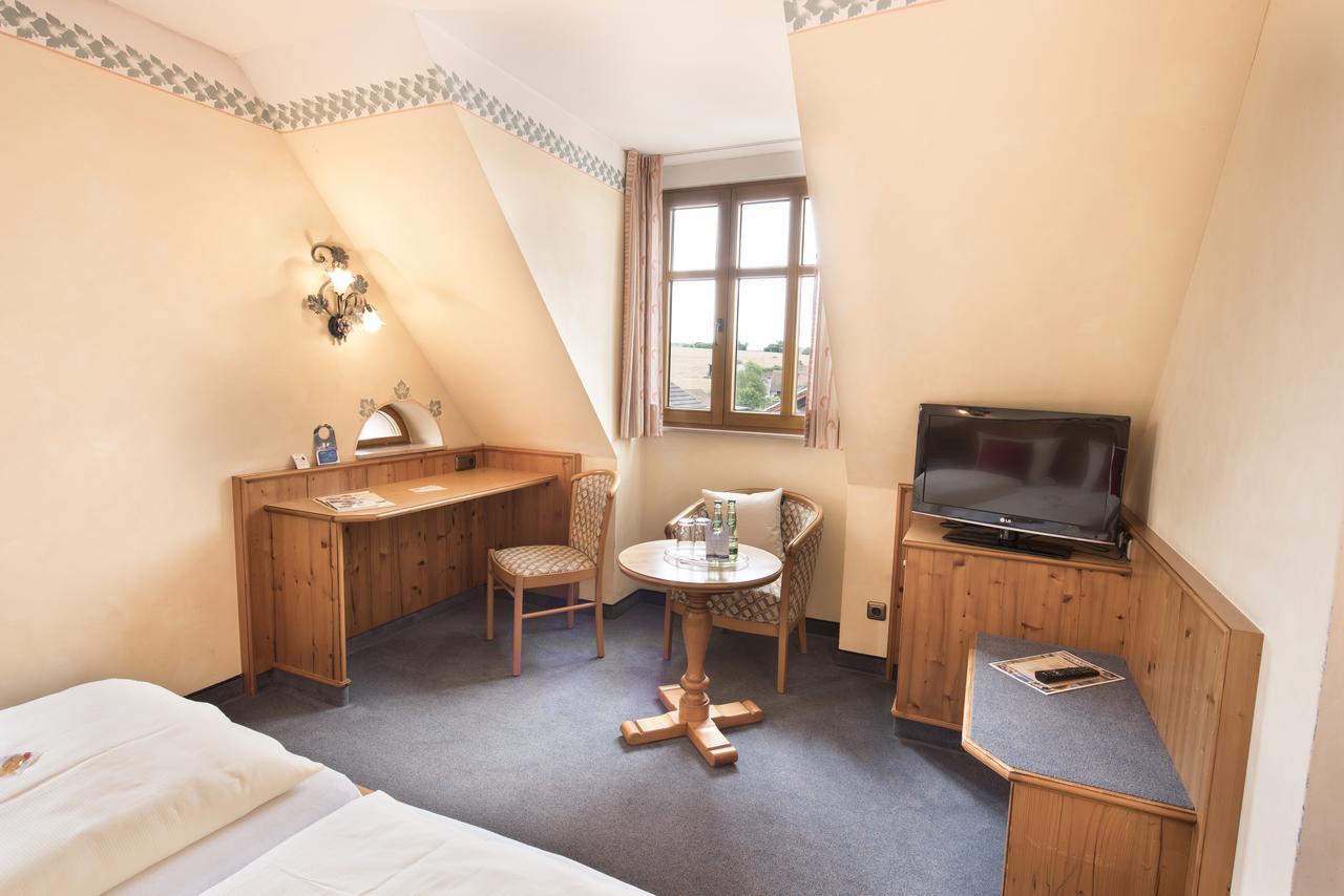 Akzent Hotel Krone Helmstadt Luaran gambar